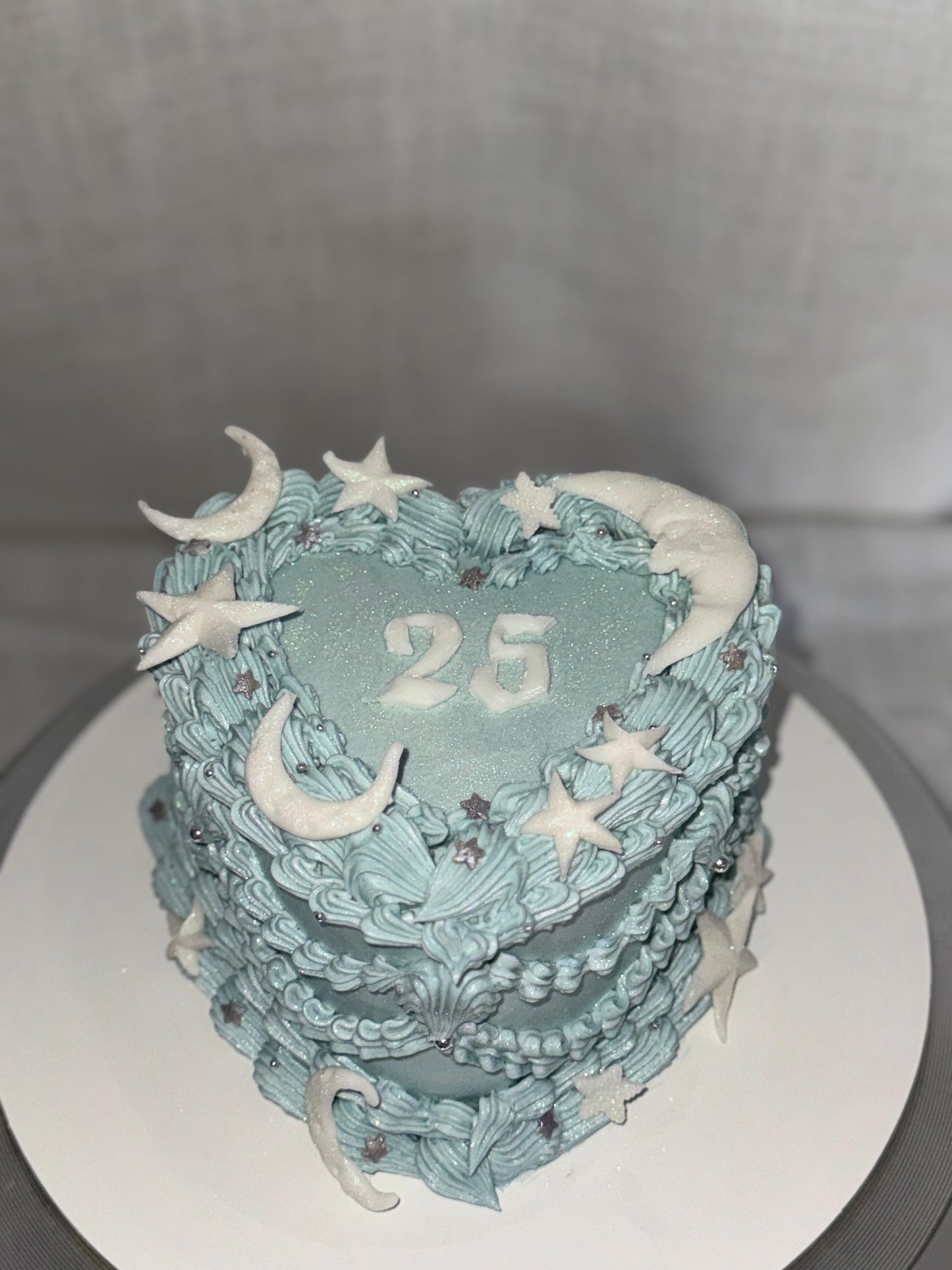 Crescent Cake - 6” 3 layer cake