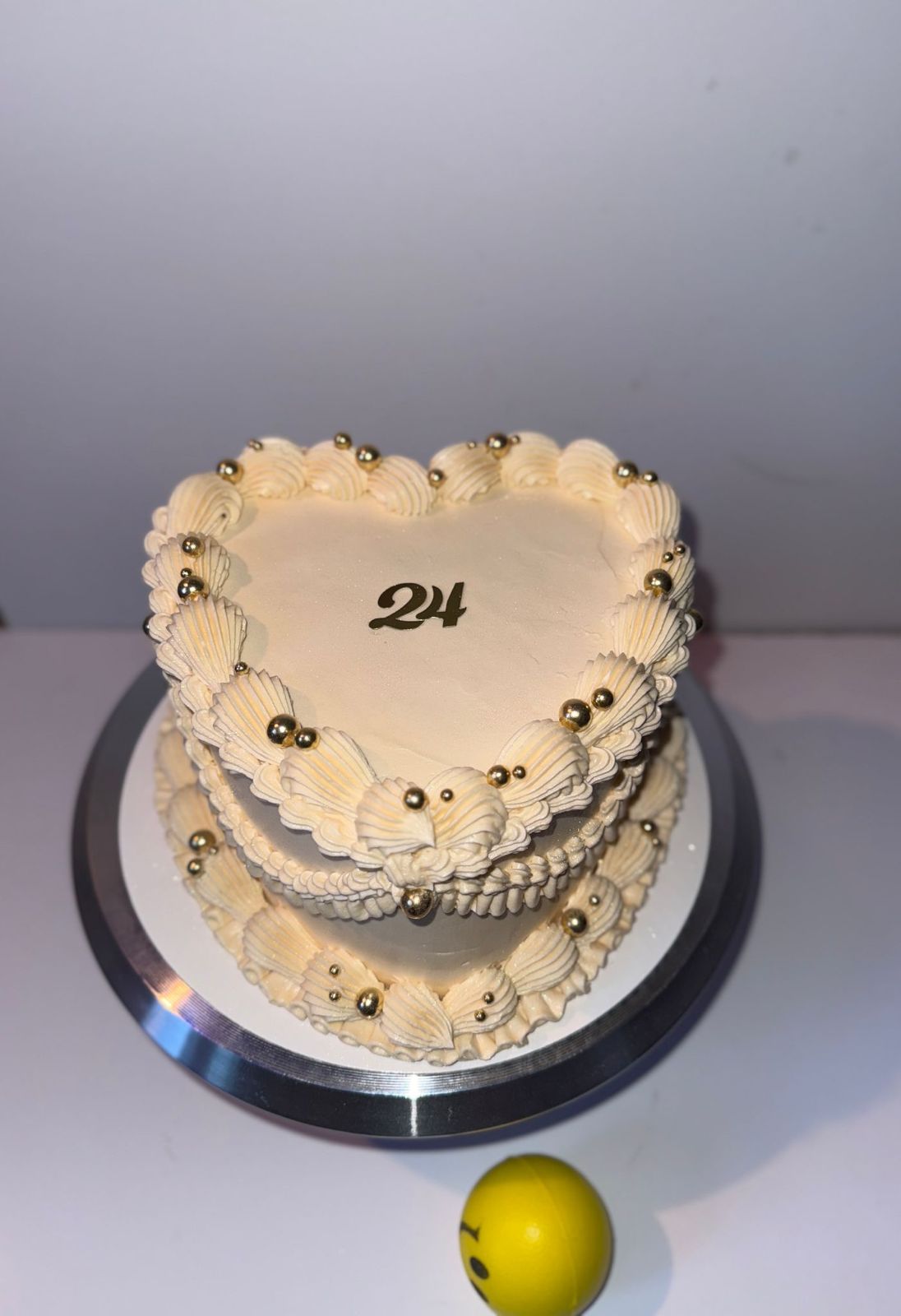 Heart Vintage Cake