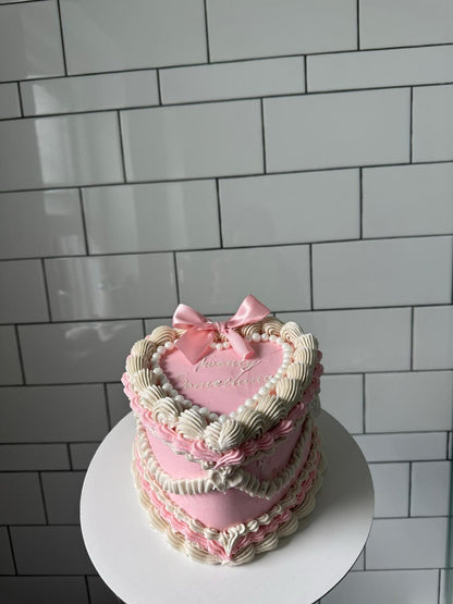 Pink Vintage Heart Cake